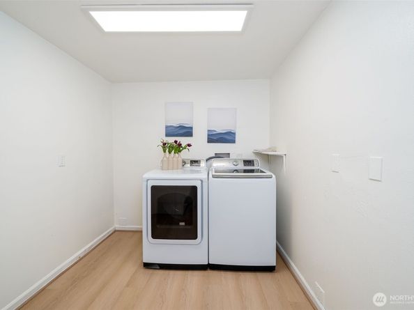 12244 NE 136th Place, Kirkland WA 98034