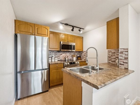 13021 SE 38th Street A13, Bellevue WA 98006