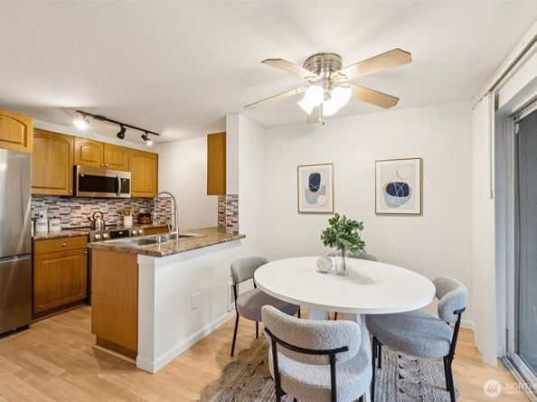 13021 SE 38th Street A13, Bellevue WA 98006
