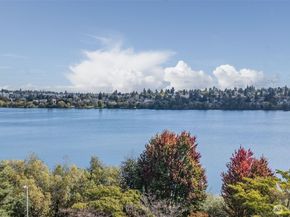 6709 Aurora Avenue N, Seattle WA 98103