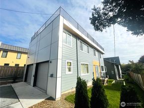 6709 Aurora Avenue N, Seattle WA 98103