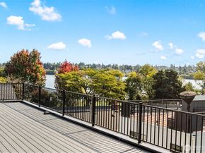 6709 Aurora Avenue N, Seattle WA 98103