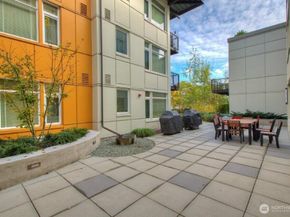 15100 6th Avenue SW 324, Burien WA 98166