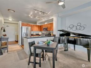 15100 6th Avenue SW 324, Burien WA 98166