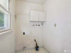 1236 S Director Street, Seattle WA 98108
