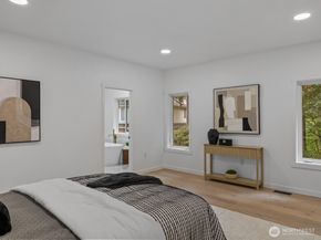 14244 NE 80th Place, Redmond WA 98052
