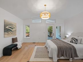 14244 NE 80th Place, Redmond WA 98052