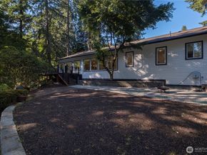 14244 NE 80th Place, Redmond WA 98052