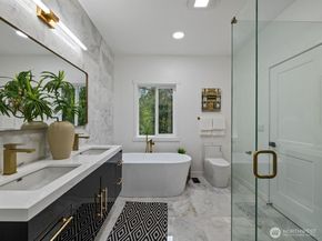 14244 NE 80th Place, Redmond WA 98052