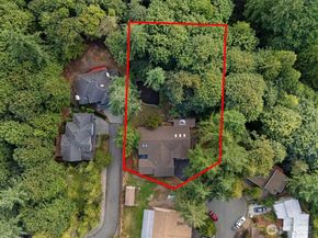 14244 NE 80th Place, Redmond WA 98052