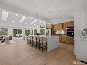 14244 NE 80th Place, Redmond WA 98052