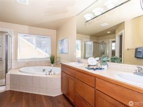 11703 SE 246th Place, Kent WA 98030