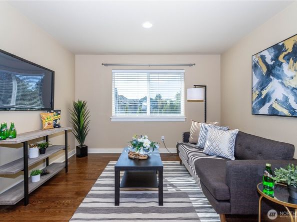 11703 SE 246th Place, Kent WA 98030