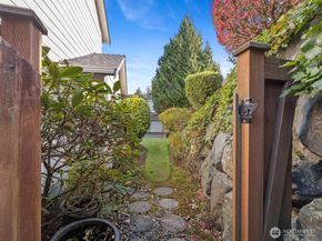 1210 58th Street SW A, Everett WA 98203