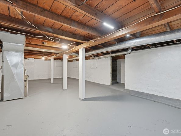 2482 NE 183rd Lane, Shoreline WA 98155