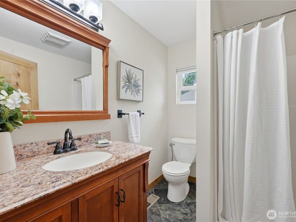 2482 NE 183rd Lane, Shoreline WA 98155