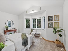 2482 NE 183rd Lane, Shoreline WA 98155