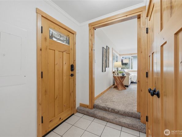 2482 NE 183rd Lane, Shoreline WA 98155