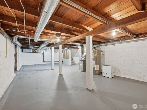 2482 NE 183rd Lane, Shoreline WA 98155