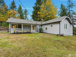 2482 NE 183rd Lane, Shoreline WA 98155