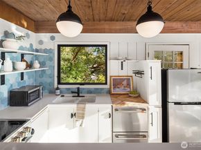 2660 SW 172nd Street, Burien WA 98166