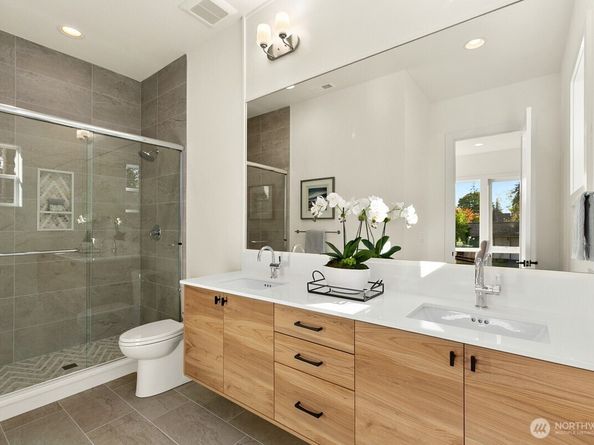 1004 166th Place NE, Bellevue WA 98008