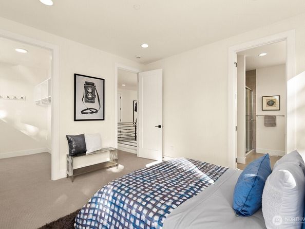 1004 166th Place NE, Bellevue WA 98008