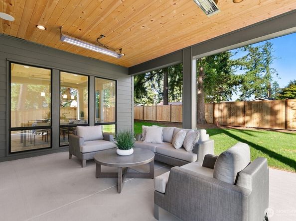 1004 166th Place NE, Bellevue WA 98008