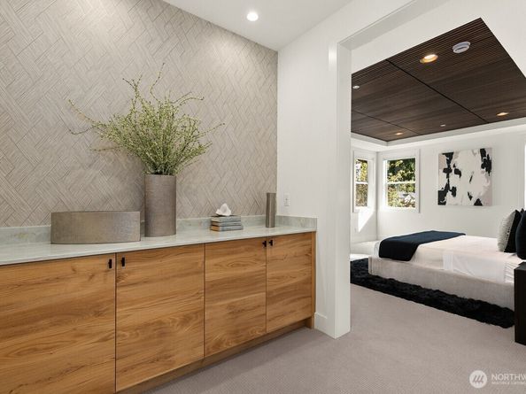 1004 166th Place NE, Bellevue WA 98008