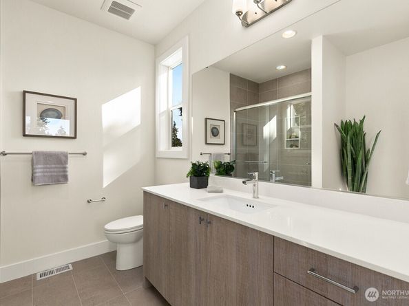 1004 166th Place NE, Bellevue WA 98008