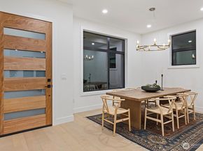 2515 35th Avenue W, Seattle WA 98199
