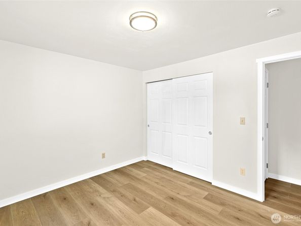 12718 SE 184th Place, Renton WA 98058