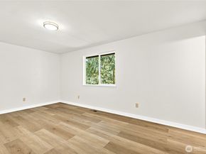 12718 SE 184th Place, Renton WA 98058
