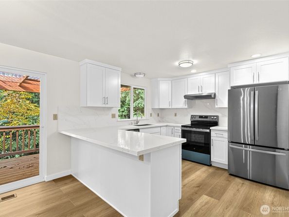12718 SE 184th Place, Renton WA 98058