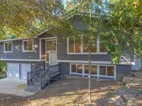 12718 SE 184th Place, Renton WA 98058