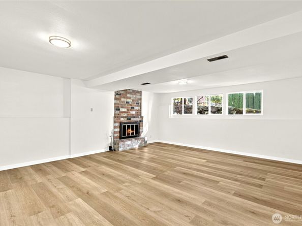 12718 SE 184th Place, Renton WA 98058