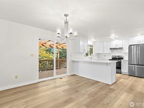 12718 SE 184th Place, Renton WA 98058