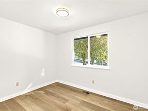 12718 SE 184th Place, Renton WA 98058