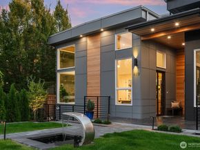 419 14th Avenue W, Kirkland WA 98033