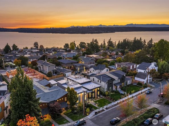 419 14th Avenue W, Kirkland WA 98033