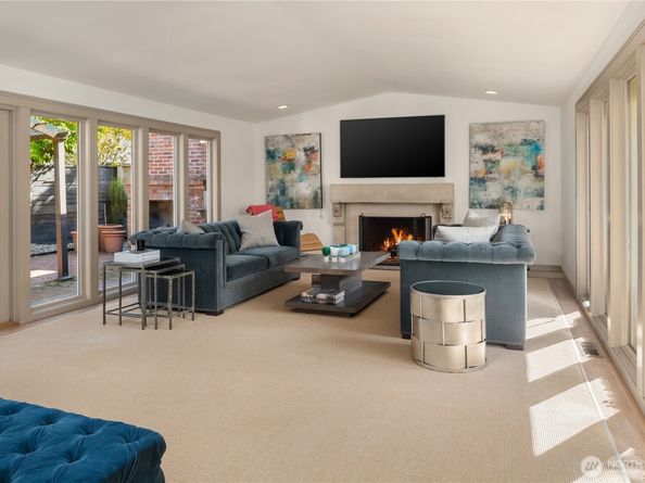 2124 Broadmoor Drive E, Seattle WA 98112