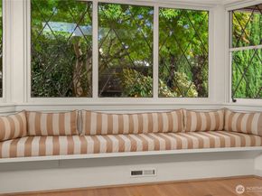 2124 Broadmoor Drive E, Seattle WA 98112