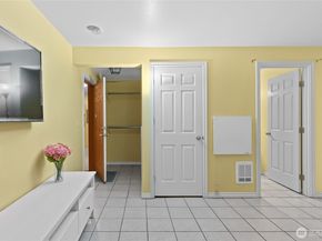 4525 S Henderson Street 103, Seattle WA 98118