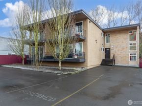 4525 S Henderson Street 103, Seattle WA 98118