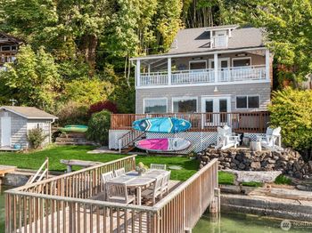 27704 Manzanita Beach Road SW