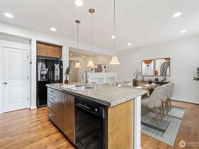 15720 Manor Way F1, Lynnwood WA 98087