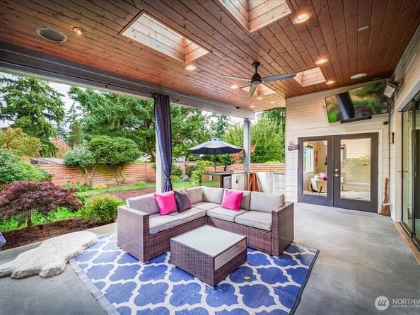 13017 3rd Avenue NW, Seattle WA 98177