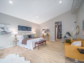 13017 3rd Avenue NW, Seattle WA 98177
