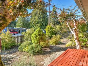 20917 59th Place W, Lynnwood WA 98036