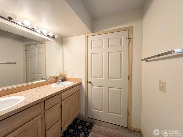 17624 12th Place W, Lynnwood WA 98037